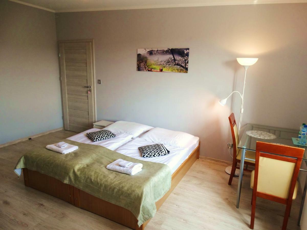 Nad Stawami Apartamento Zwartowko Exterior foto